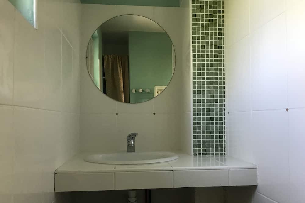 Photo of Bathroom in Sauzet