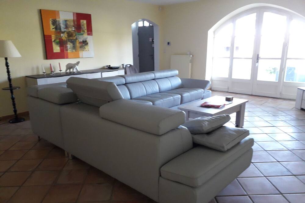 Photo of Livingroom in Sauzet