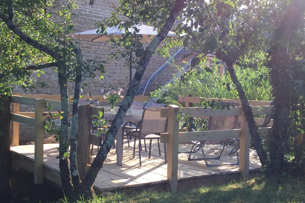Photo of Outdoor in Courlaoux