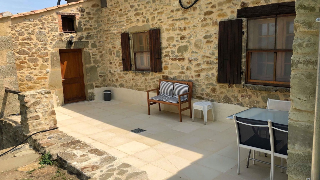 Photo of Patio Balcony in Comps