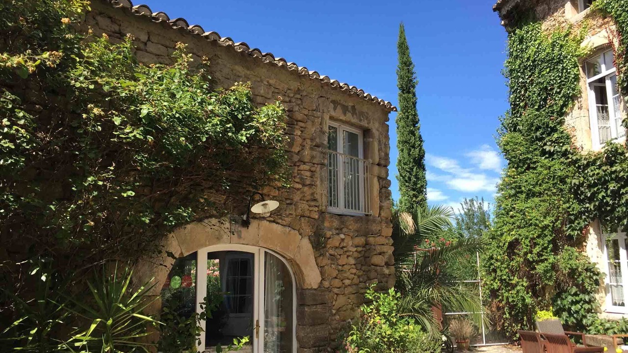 Photo of Outdoor in Suze-la-Rousse