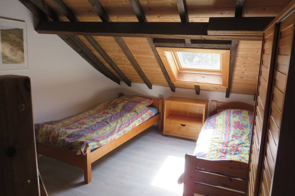 Photo of Bedroom in Sailly