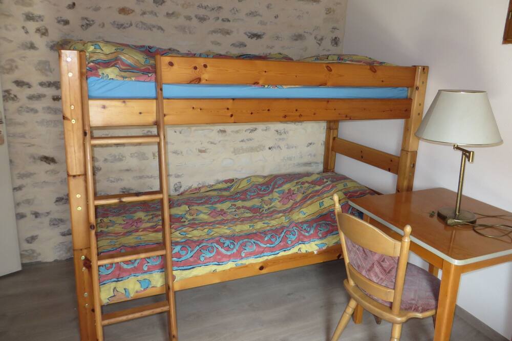 Photo of Bedroom in Sailly