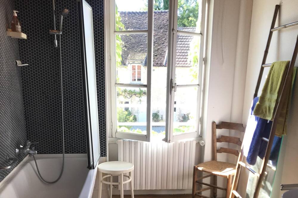 Photo of Bedroom in Crain