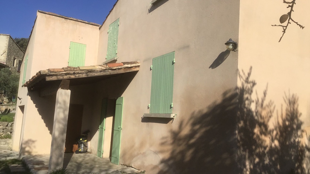 Photo of Outdoor in Saint-Pierre-de-Vassols