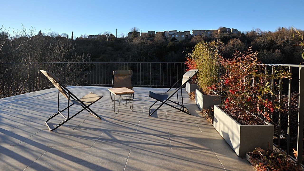 Photo of Outdoor in Vesseaux