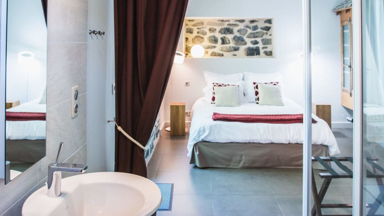 Photo of Bedroom in Laguiole