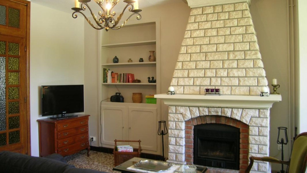 Photo of Livingroom in Saint-Ennemond