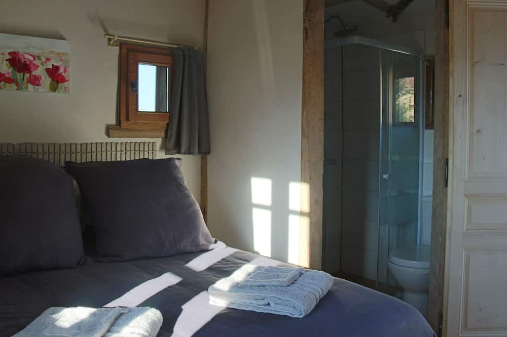 Photo of Bedroom in Courlaoux