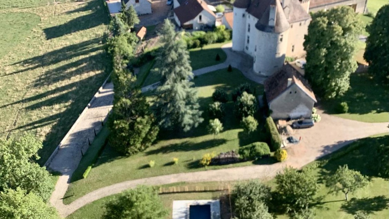Photo of Outdoor in Saint-Etienne-de-Vicq