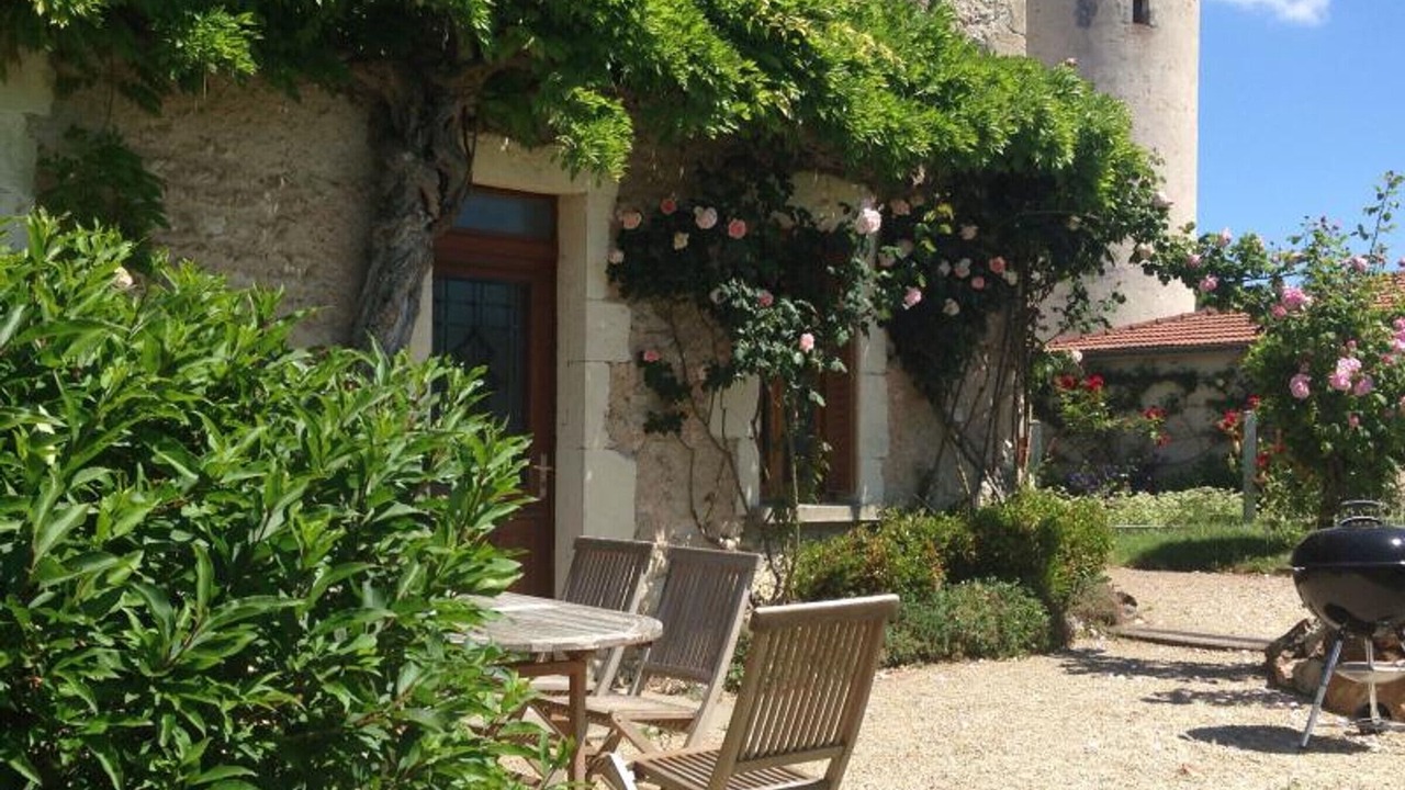 Photo of Outdoor in Saint-Etienne-de-Vicq