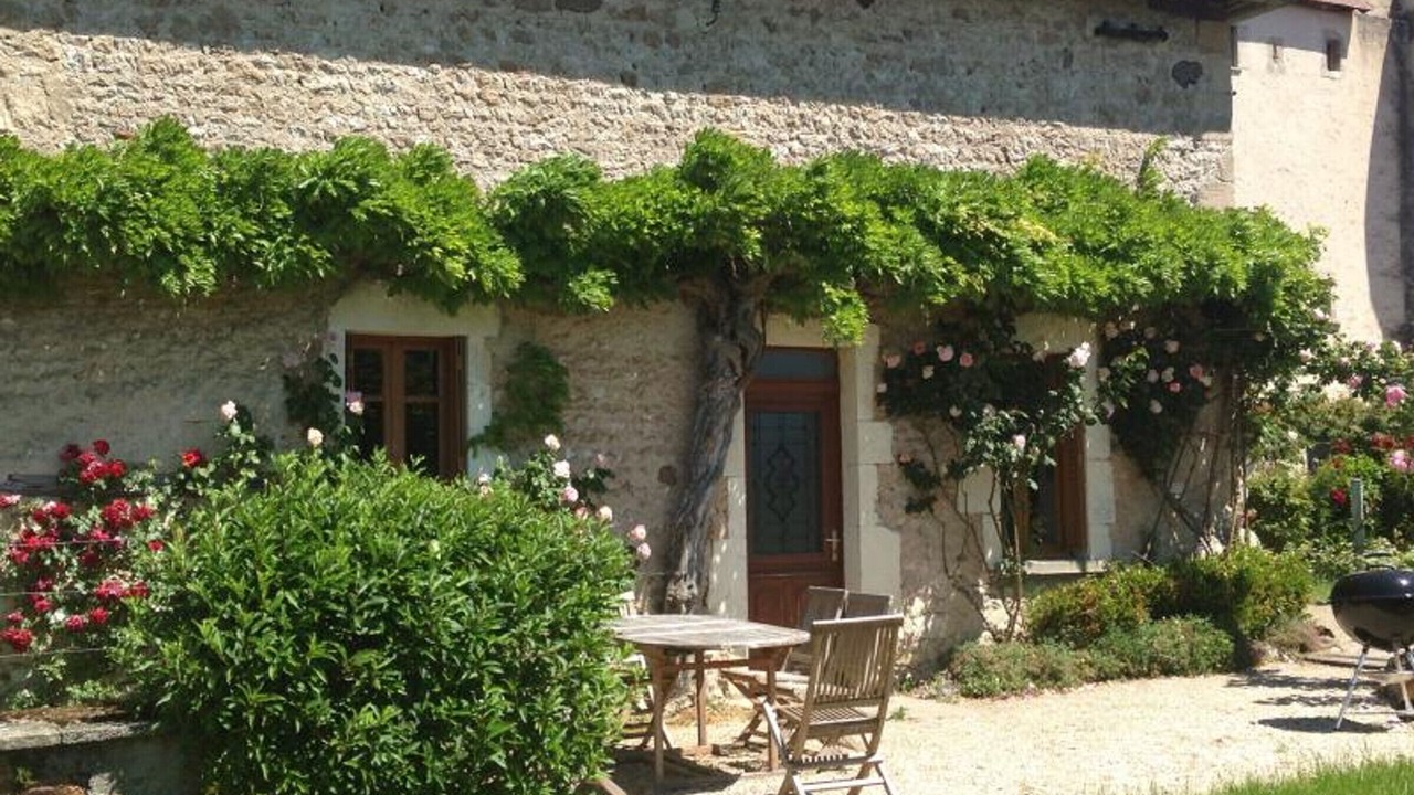 Photo of Outdoor in Saint-Etienne-de-Vicq
