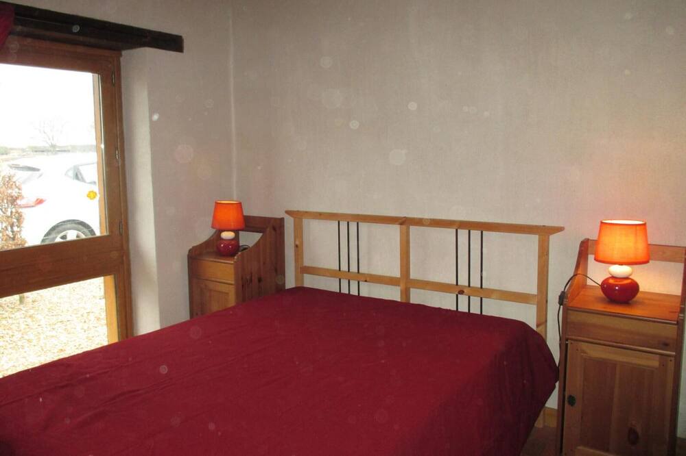 Photo of Bedroom in Thionne