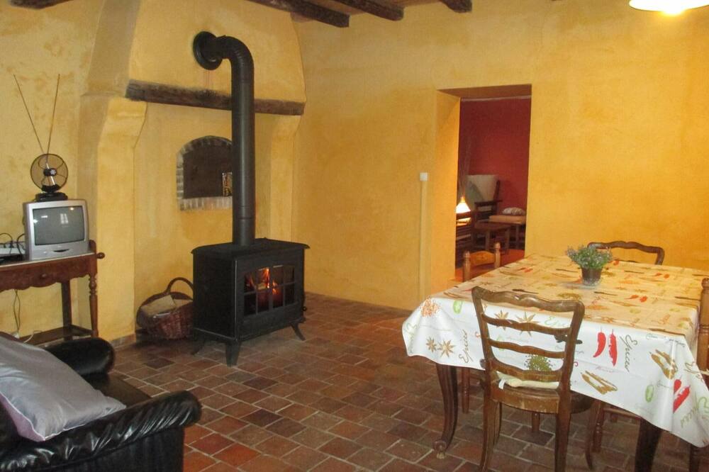 Photo of Livingroom in Saint-Loup