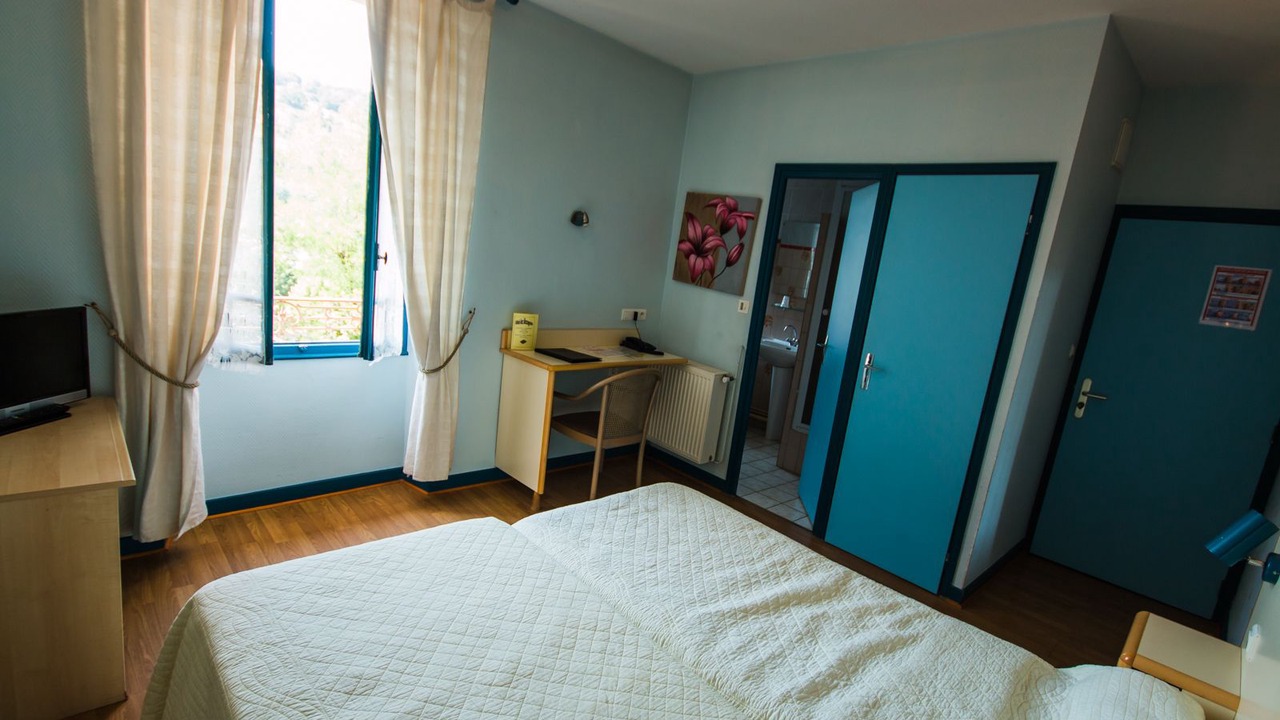 Photo of Bedroom in Saint-Flour