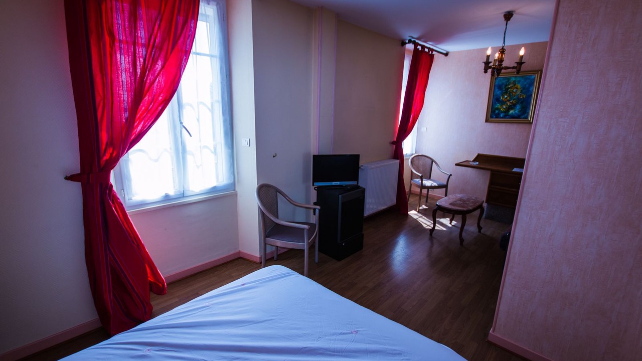 Photo of Bedroom in Saint-Flour