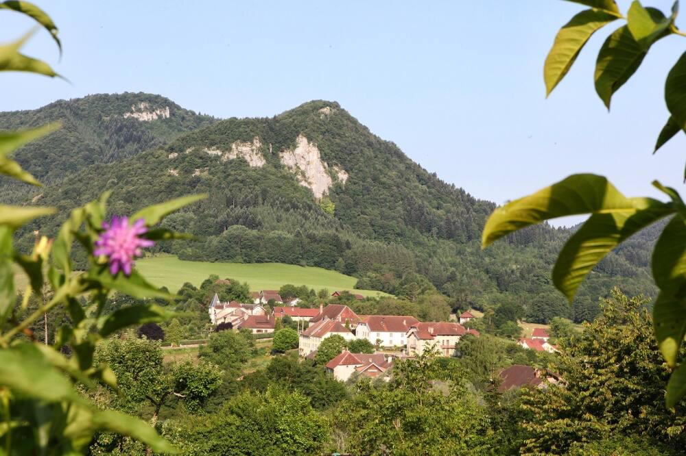 Photo of Outdoor in Nans-sous-Sainte-Anne