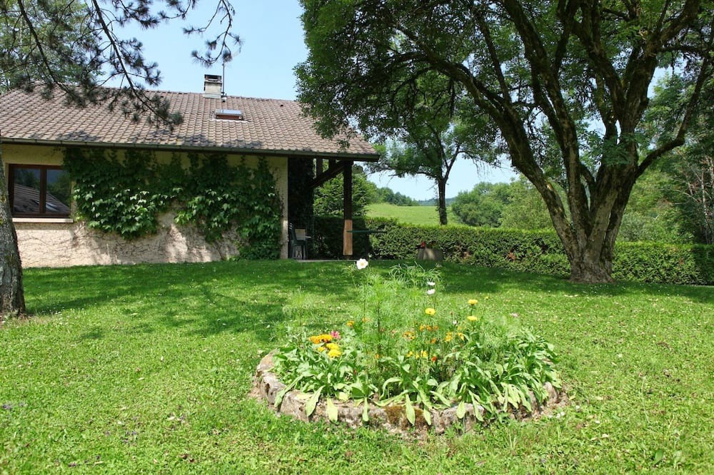 Photo of Outdoor in Nans-sous-Sainte-Anne