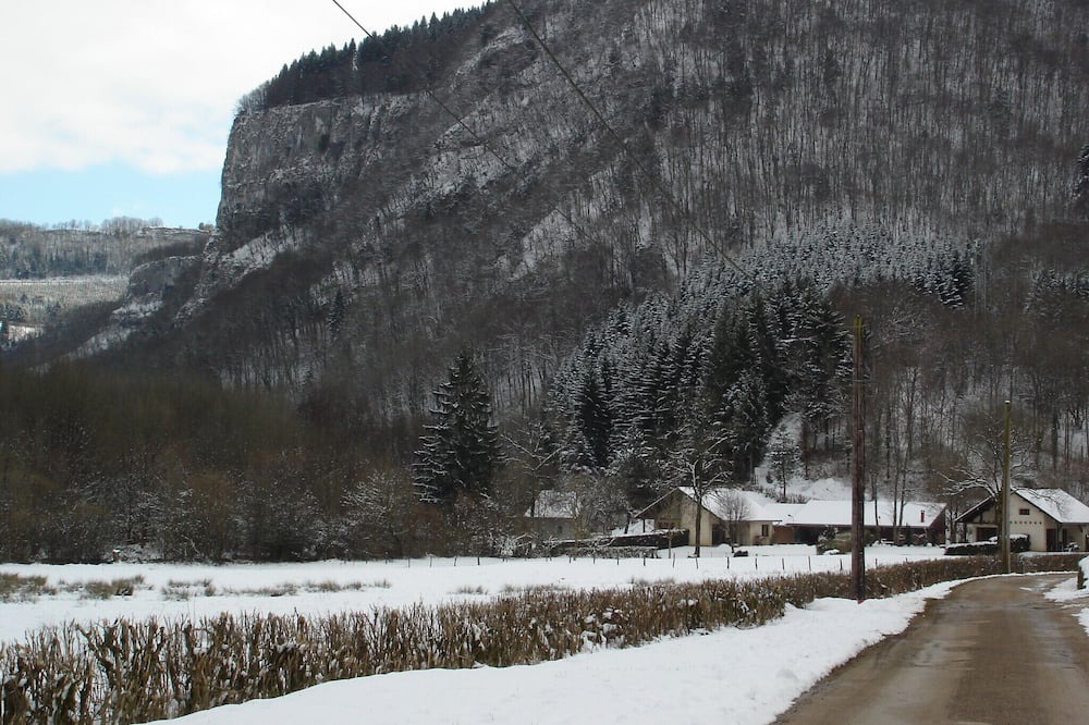 Photo of Others in Nans-sous-Sainte-Anne
