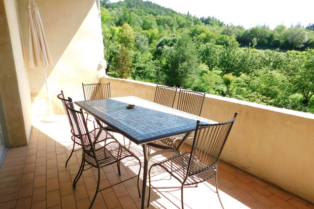 Photo of Patio Balcony in Mirmande