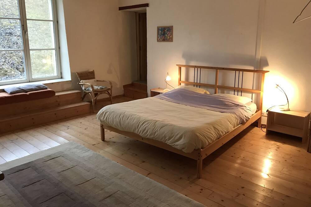 Photo of Bedroom in Serqueux