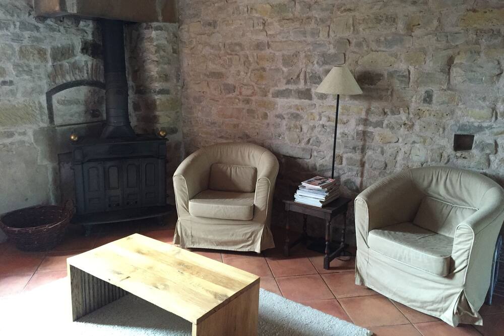Photo of Livingroom in Serqueux