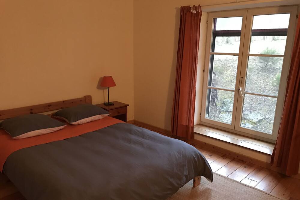 Photo of Bedroom in Serqueux