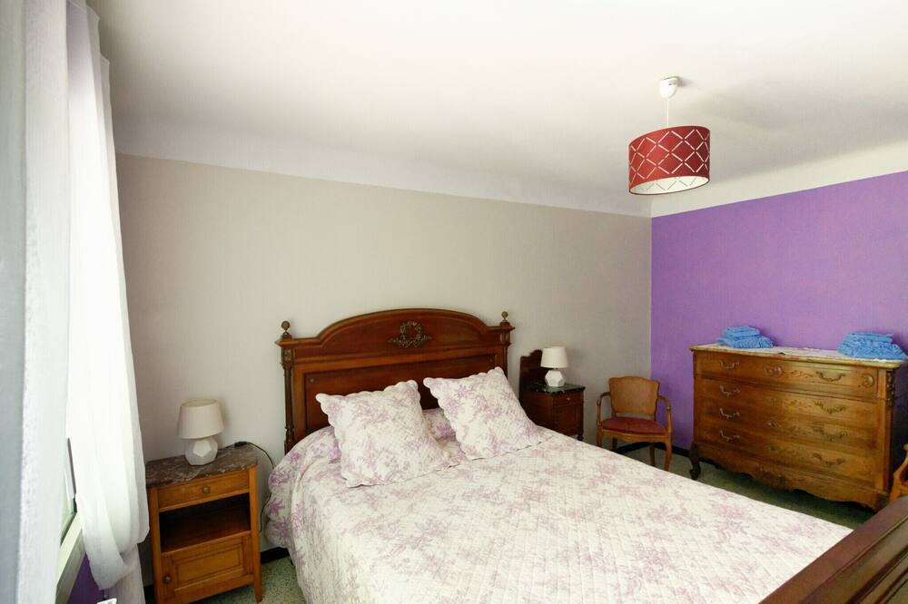 Photo of Bedroom in Visan