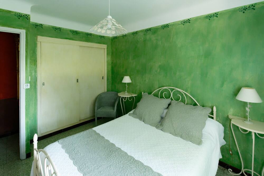 Photo of Bedroom in Visan
