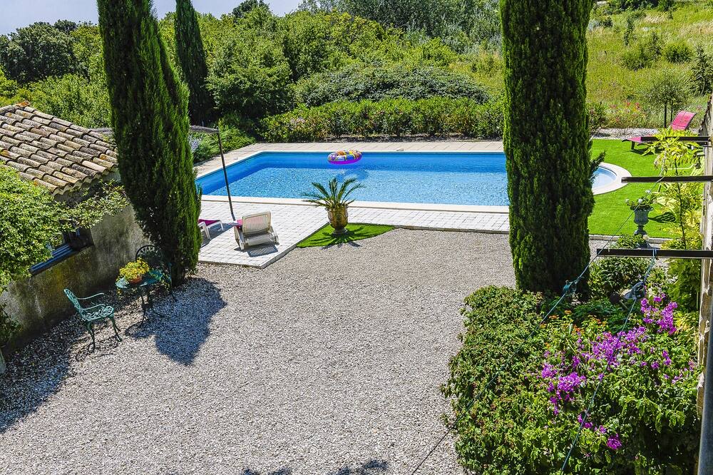 Photo of Outdoor in Visan