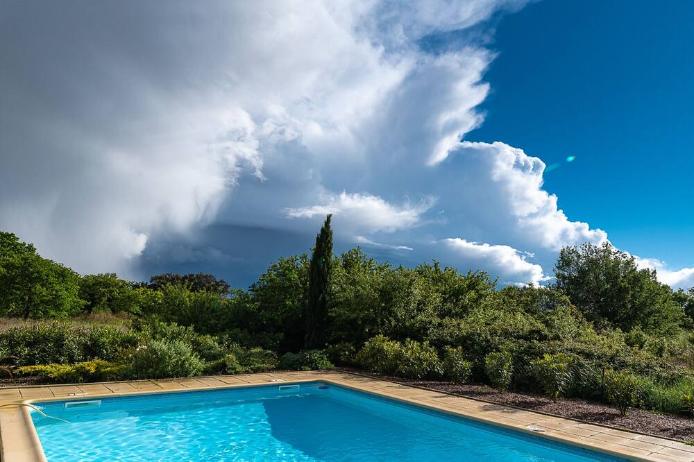 Photo of Outdoor in Visan