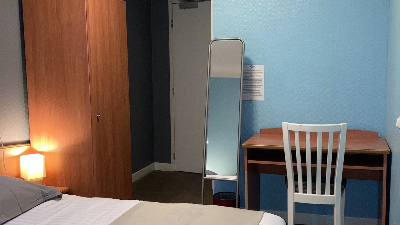 Photo of Bedroom in Nevers