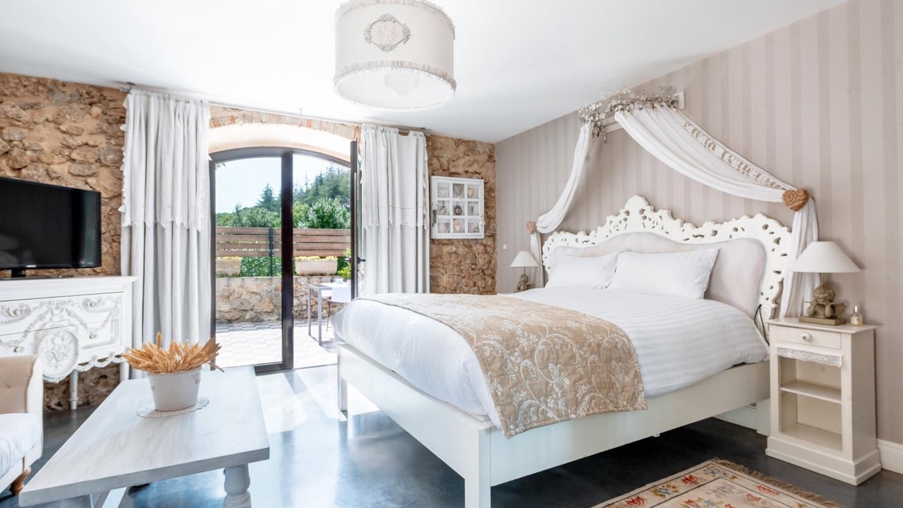 Photo of Bedroom in Malataverne