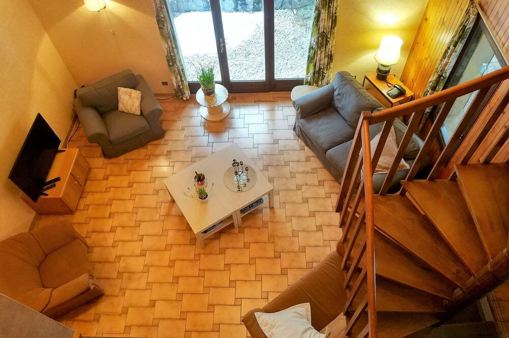 Photo of Livingroom in Saint-Jean-de-Vaulx