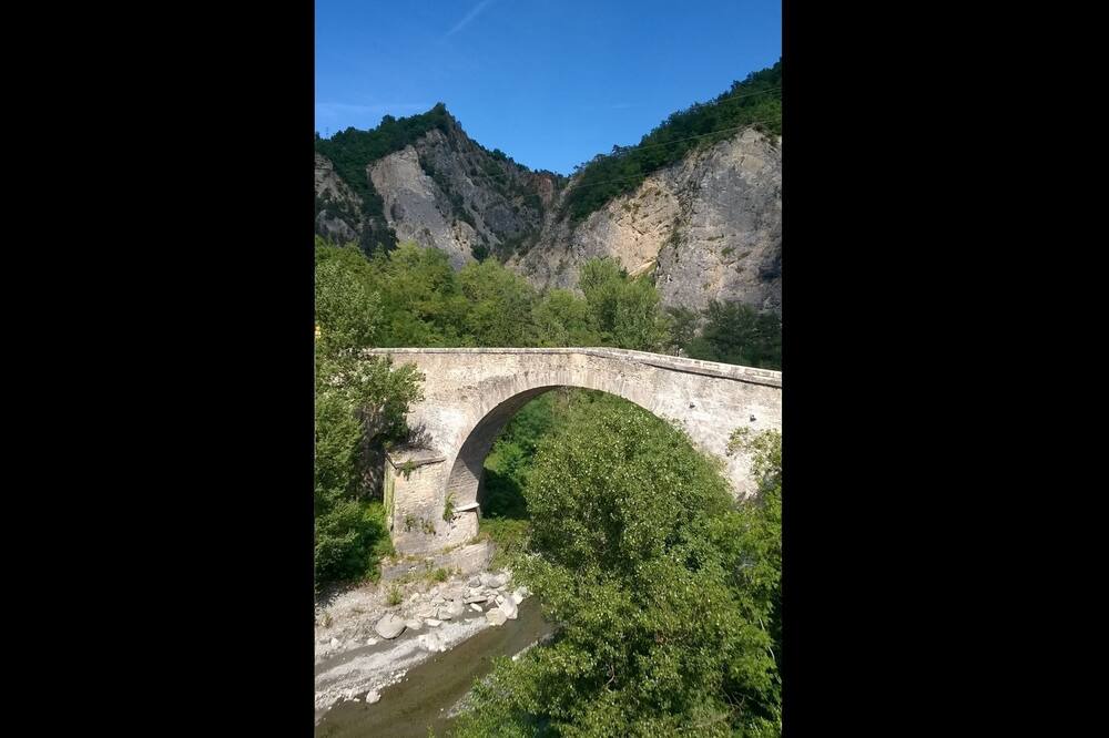 Photo of Others in Saint-Jean-de-Vaulx