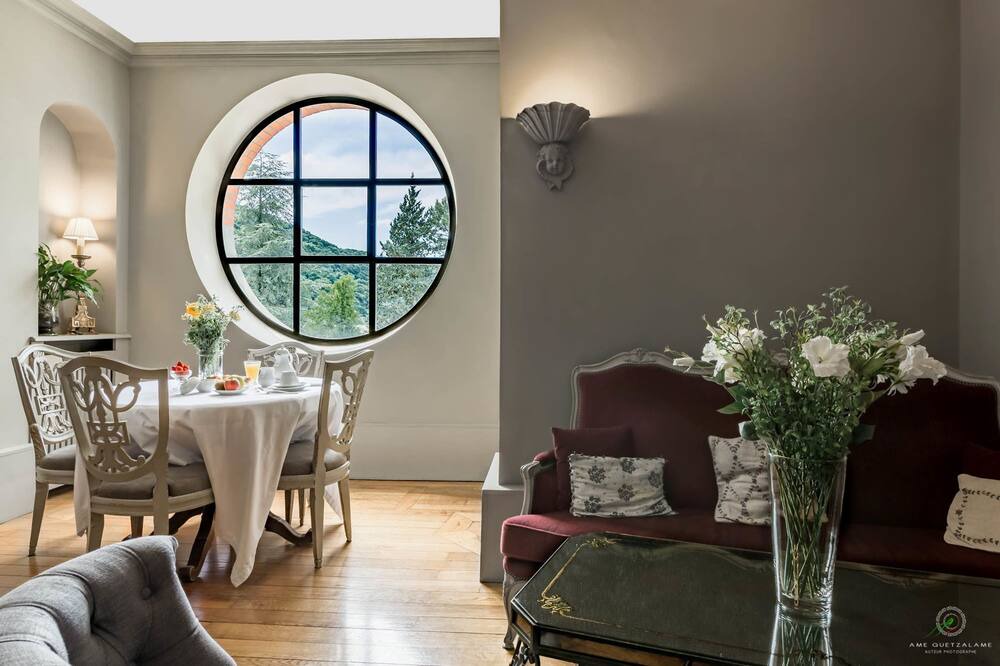 Photo of Livingroom in Besancon Old Town