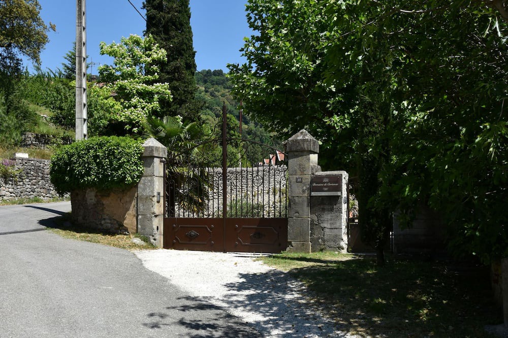 Photo of Outdoor in Pont-de-Labeaume