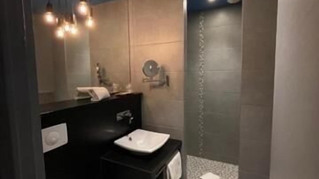 Photo of Bathroom in Mantry