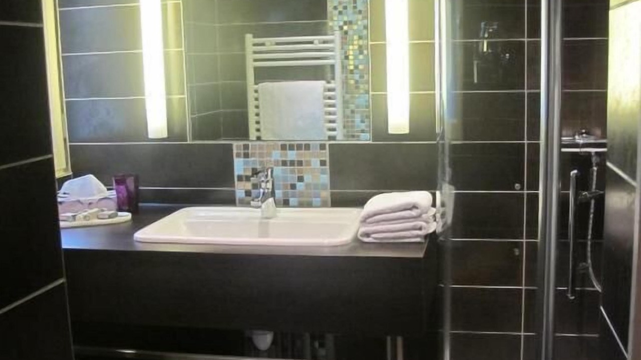Photo of Bathroom in Paroisse Saint-Augustin-de-Chaux