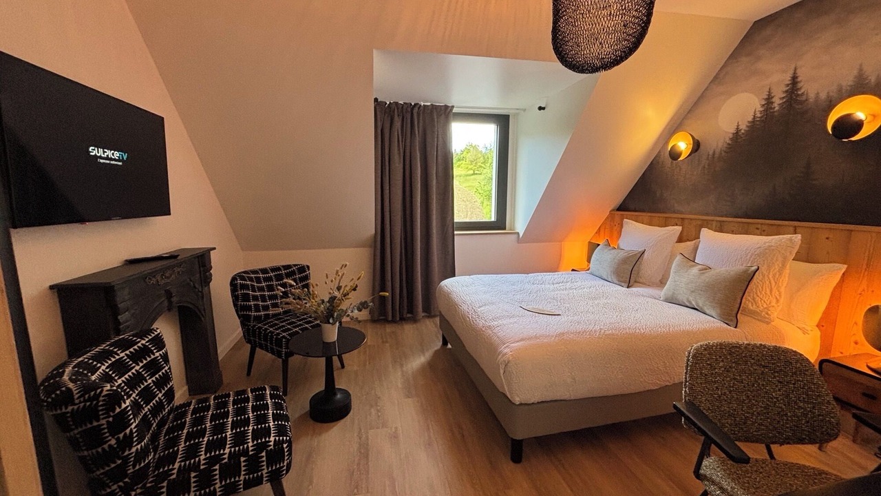 Photo of Bedroom in Anglards-de-Saint-Flour