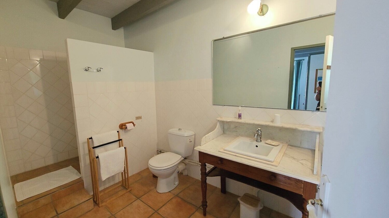 Photo of Bathroom in Tulette