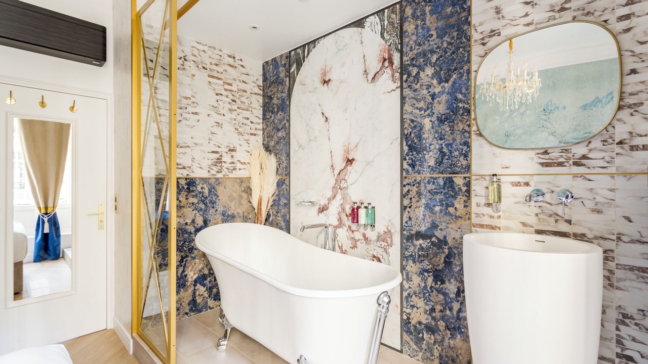 Photo of Bathroom in Arts-et-Metiers