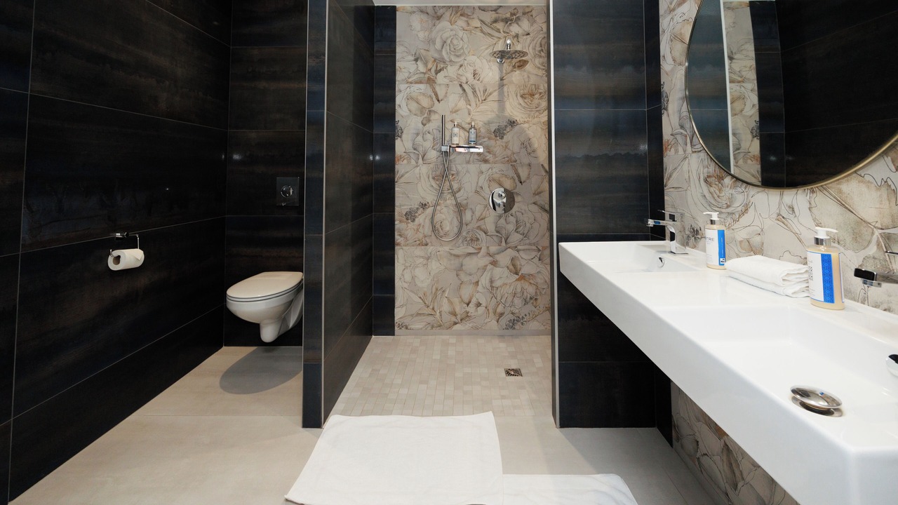 Photo of Bathroom in Roye