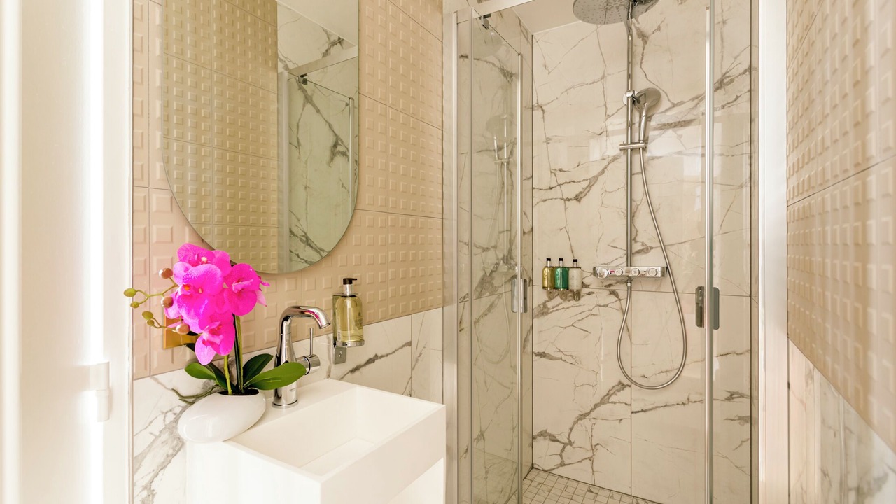 Photo of Bathroom in Quartier de la Porte-Saint-Denis