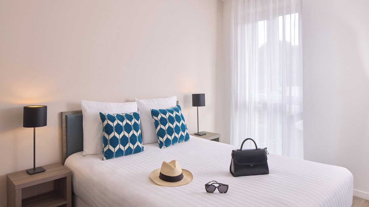 Photo of Bedroom in Morangis