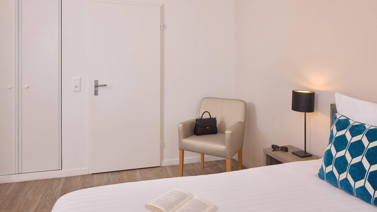 Photo of Bedroom in Morangis