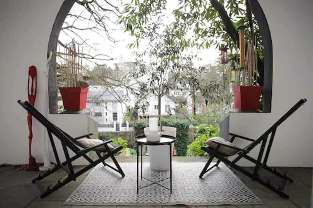Photo of Patio Balcony in Chatenay-Malabry