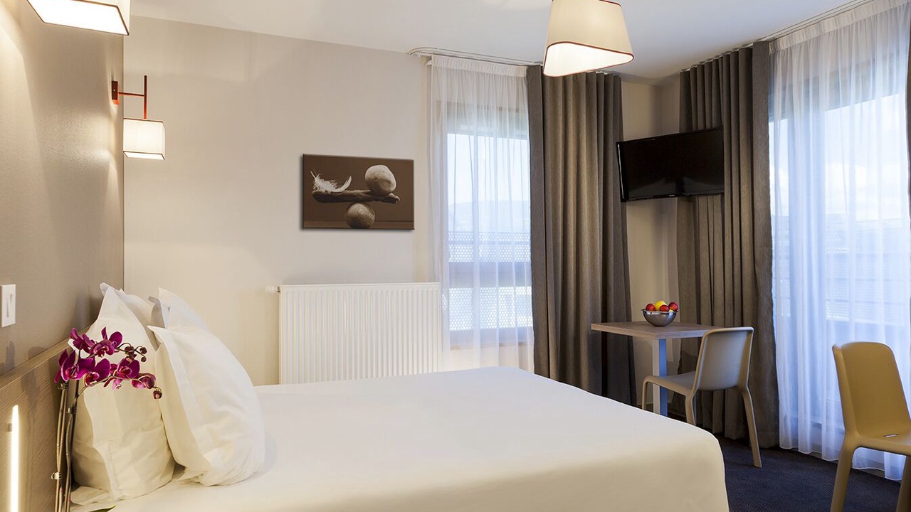 Photo of Bedroom in Annemasse