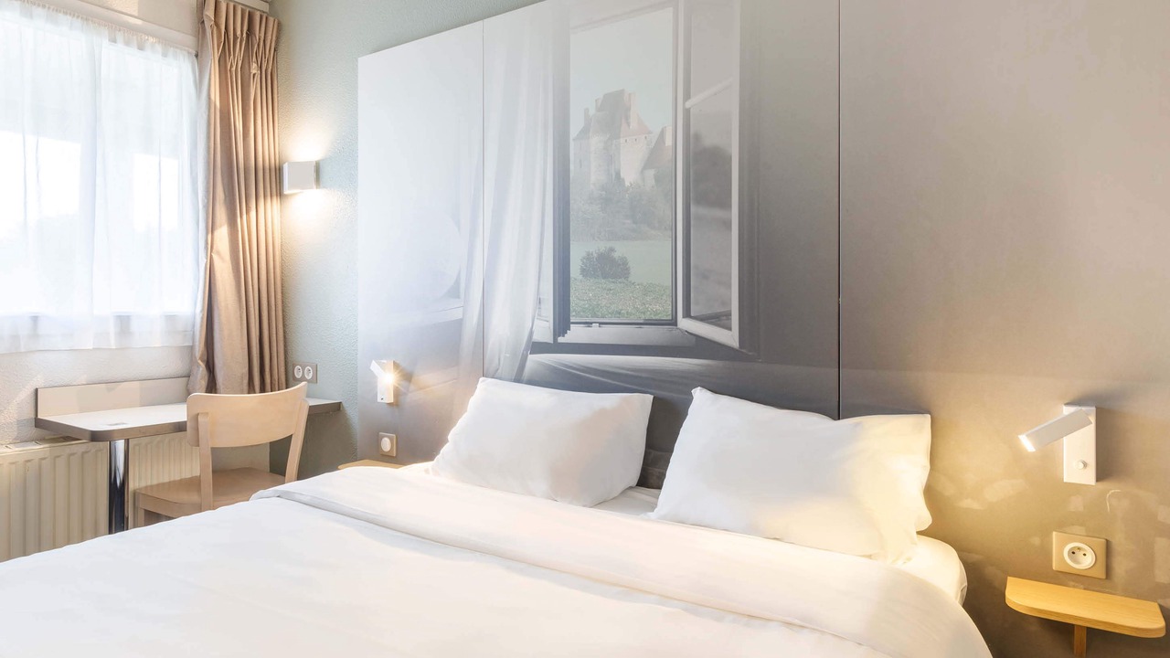 Photo of Bedroom in Toulon-sur-Allier