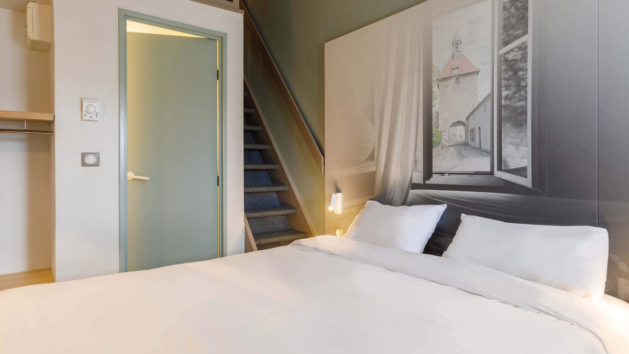 Photo of Bedroom in Toulon-sur-Allier